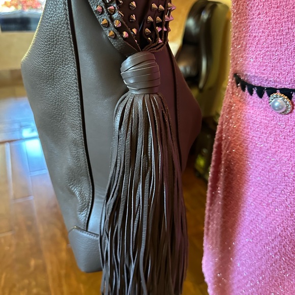 Gorgeous Christian Louboutin Eloise Tassel Hobo Shoulder Bag - Picture 6 of 16